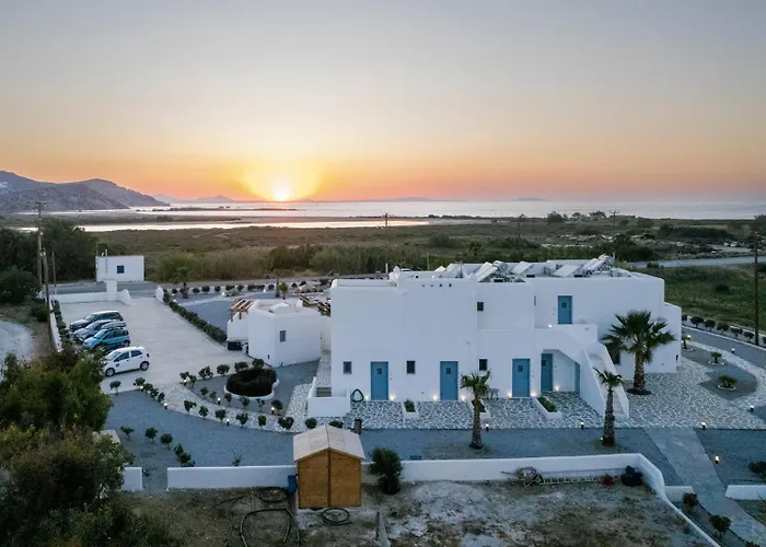 Naxos Finest Hotel & Villas