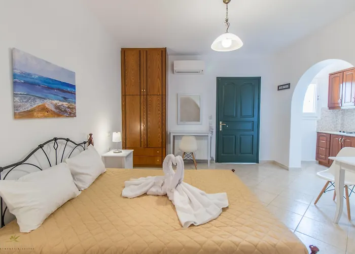 Iphimedeia Luxury Hotel & Suites