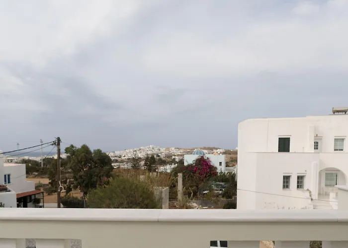 Sweet Home Naxos